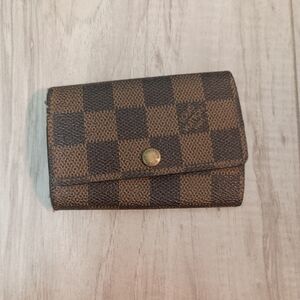 LOUIS VUITTON Damier Ebene Multi Cles 6 Key Case